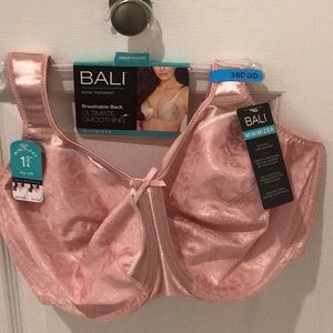 Bali Satin Tracings Light Pink Ultimate Smoothing Minimizer bra 38DDD $15.00